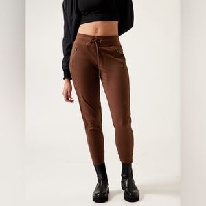 Athleta Mid-Rise Legacy Trekkie Jogger